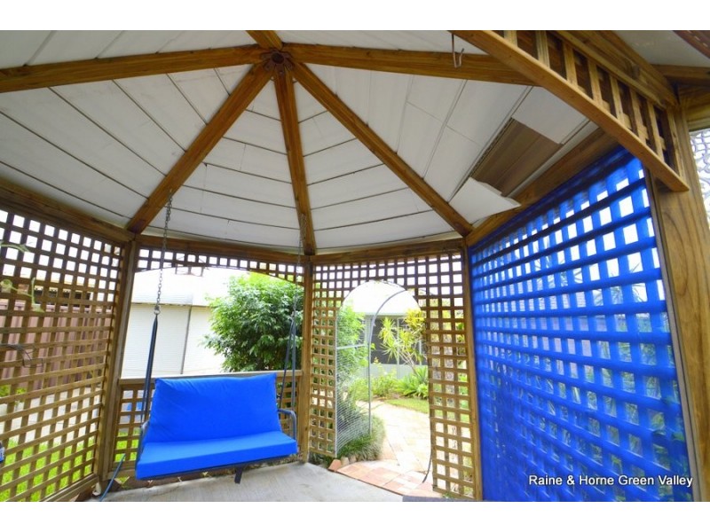 12 Haslewood Place, Hinchinbrook NSW 2168