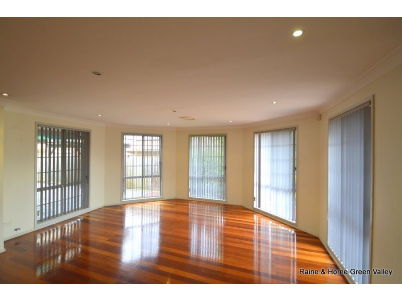 9 Ovens Close, Horningsea Park NSW 2171