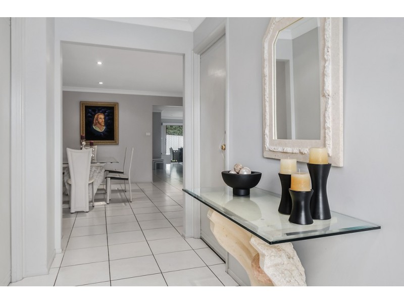 9 Lambe Street, West Hoxton NSW 2171