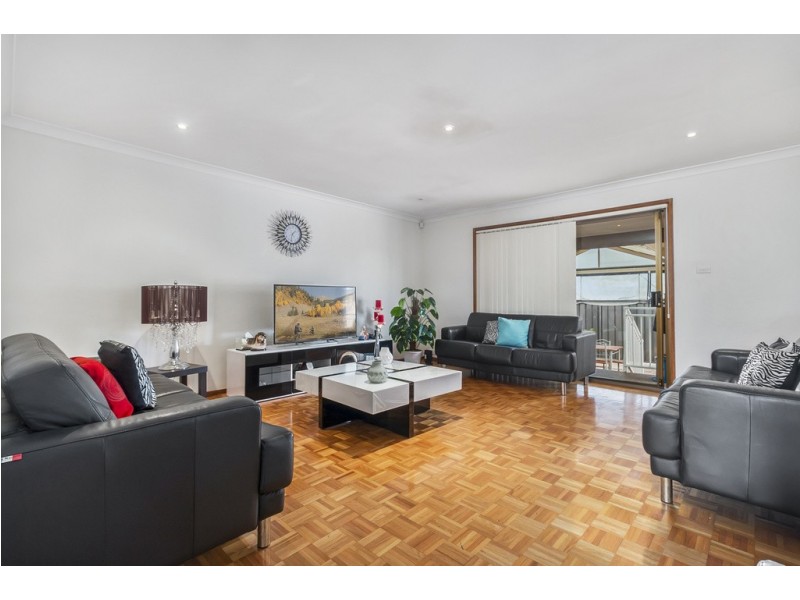 24 Moir Street, Smithfield NSW 2164