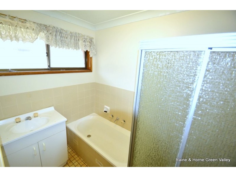 68 Birdwood Avenue, Doonside NSW 2767