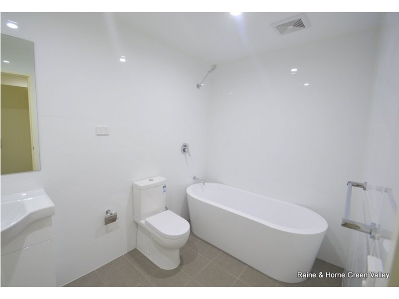 52/1 Browne Parade, Warwick Farm NSW 2170