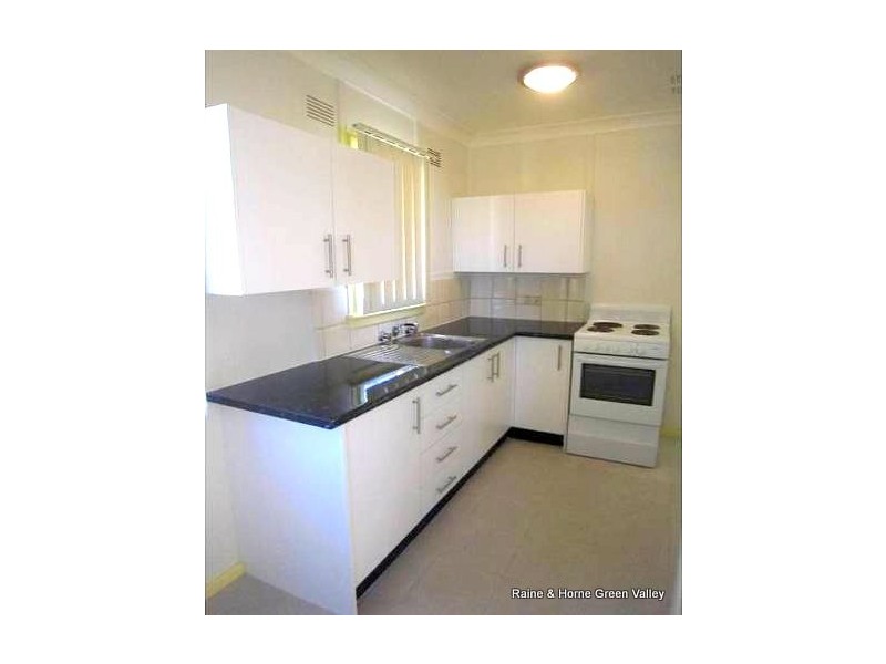 1 Rotorua Street, Lethbridge Park NSW 2770