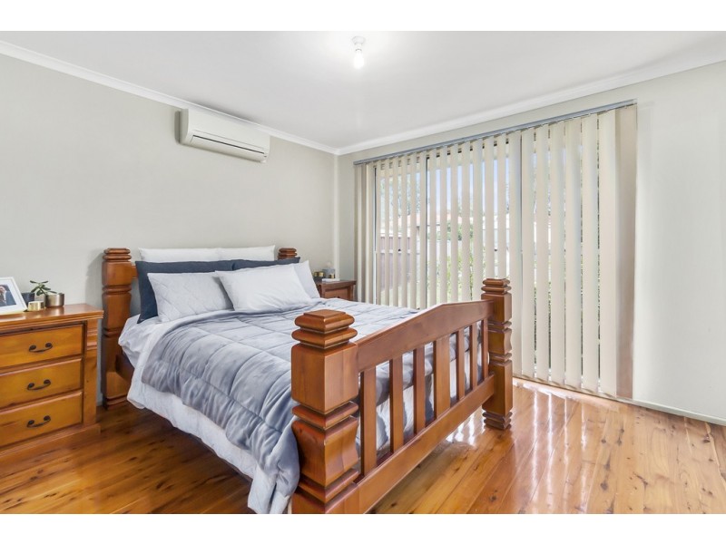 23 Opal Place, Bossley Park NSW 2176