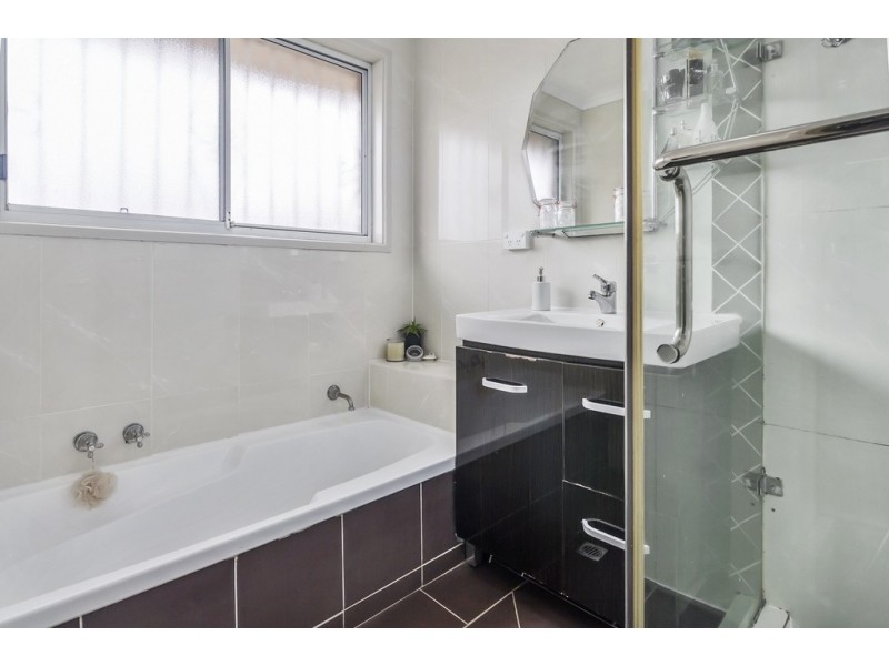 23 Opal Place, Bossley Park NSW 2176