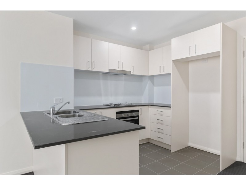 109/1 Browne Parade, Warwick Farm NSW 2170