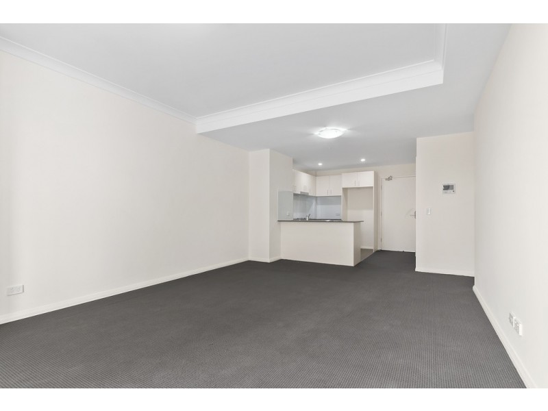 109/1 Browne Parade, Warwick Farm NSW 2170
