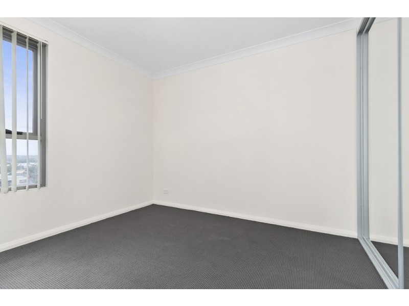 109/1 Browne Parade, Warwick Farm NSW 2170