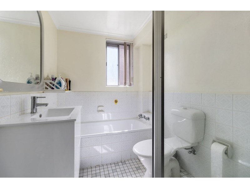 8/147 Wellington Road, Sefton NSW 2162