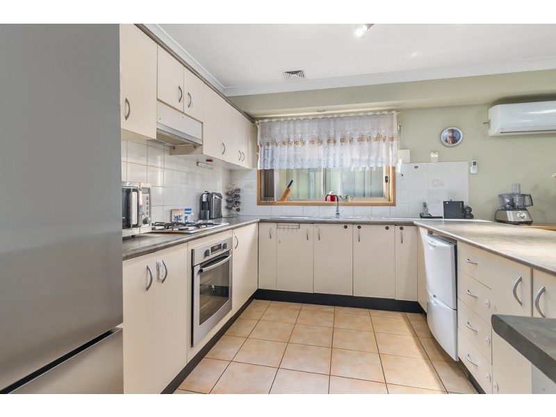 16 Pegasus Avenue, Hinchinbrook NSW 2168