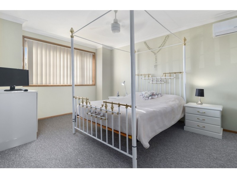 16 Pegasus Avenue, Hinchinbrook NSW 2168