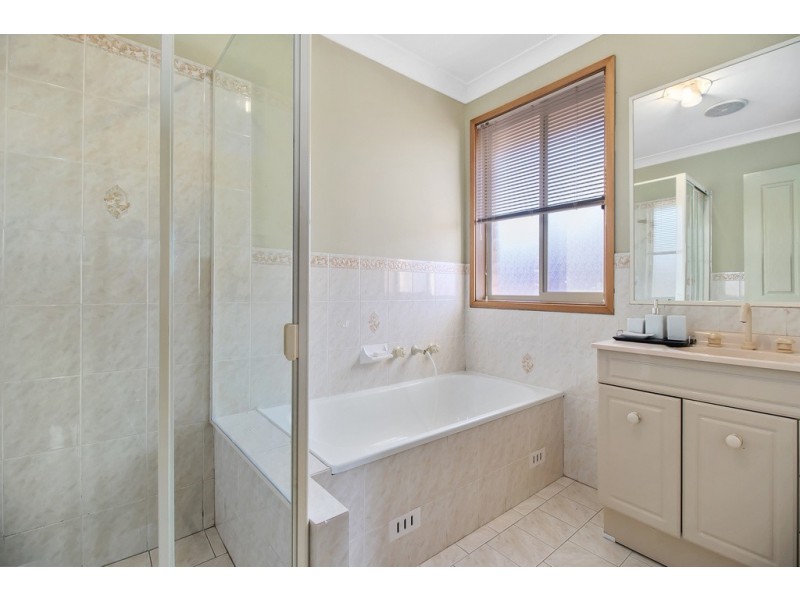 16 Pegasus Avenue, Hinchinbrook NSW 2168