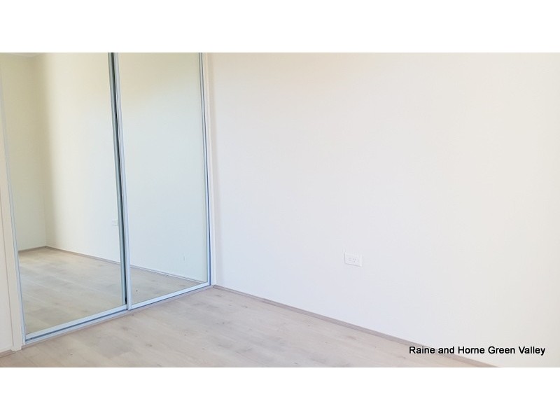 44 Stockdale Crescent, Abbotsbury NSW 2176