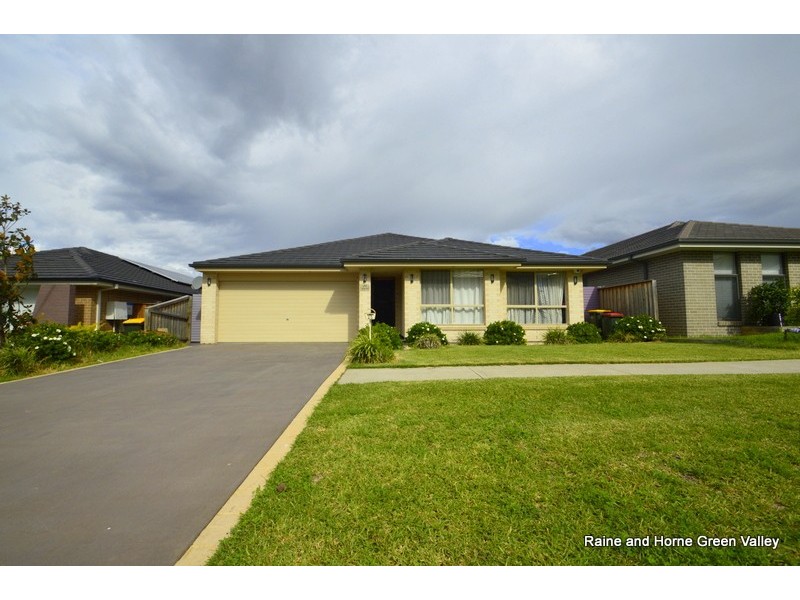 25 William Buckley Drive, Carnes Hill NSW 2171