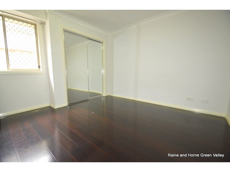 25 William Buckley Drive, Carnes Hill NSW 2171