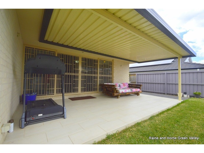 25 William Buckley Drive, Carnes Hill NSW 2171