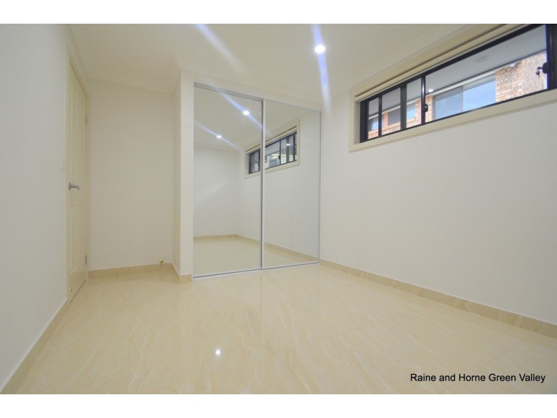 10A Urunga Place, Bossley Park NSW 2176