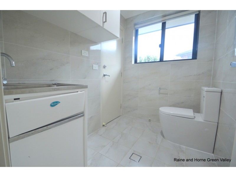 10A Urunga Place, Bossley Park NSW 2176