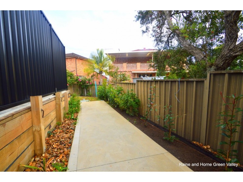 10A Urunga Place, Bossley Park NSW 2176