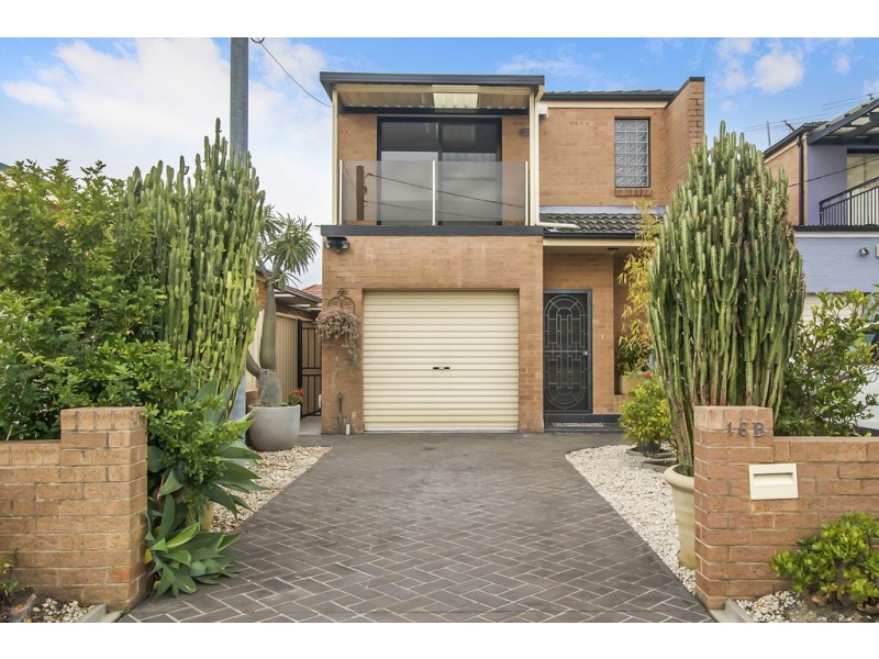 16B The Grove, Fairfield NSW 2165