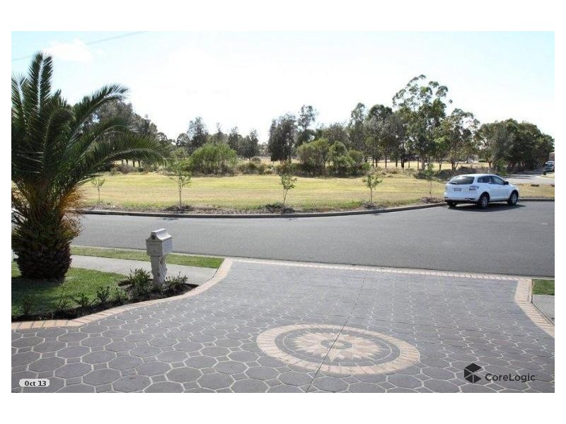 17 Delambre Place, Hinchinbrook NSW 2168