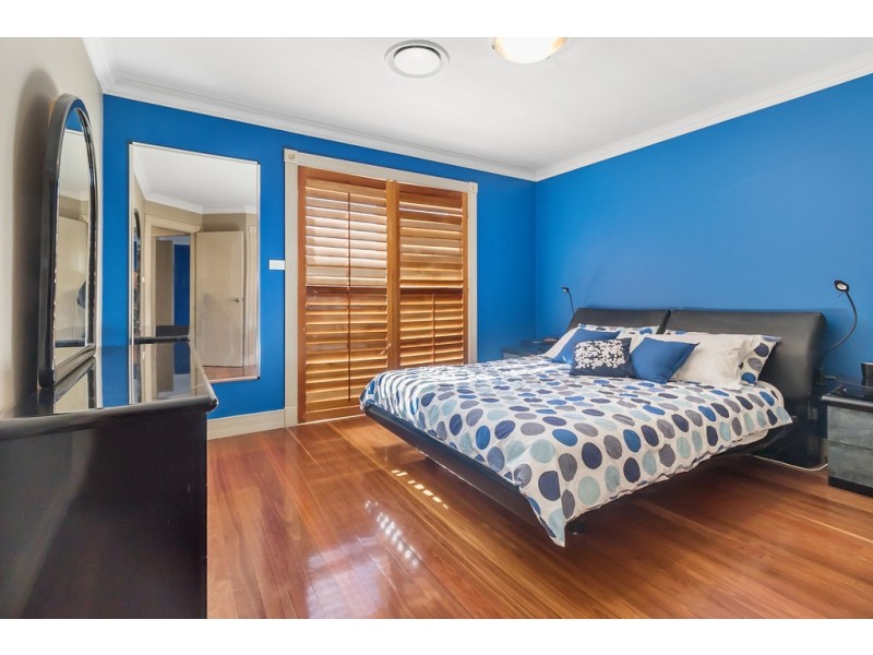 12 Hogan Avenue, Green Valley NSW 2168