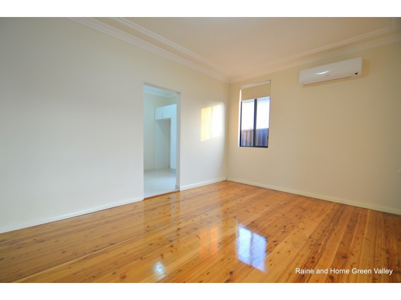 34 Grainger Avenue, Mount Pritchard NSW 2170