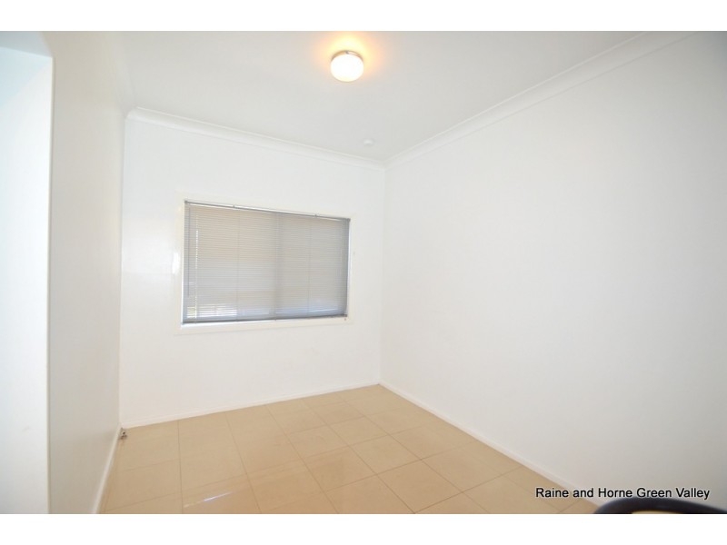 153 King Road, Fairfield West NSW 2165