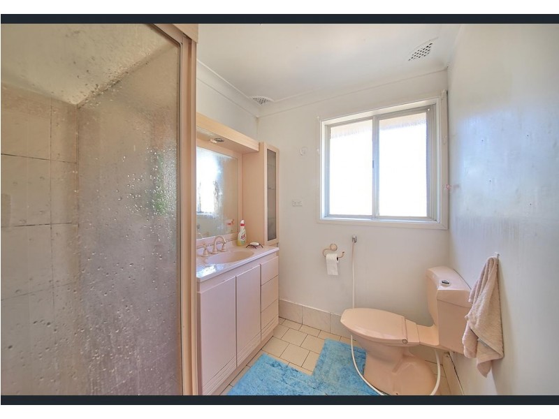 14 Baudin Crescent, Fairfield West NSW 2165