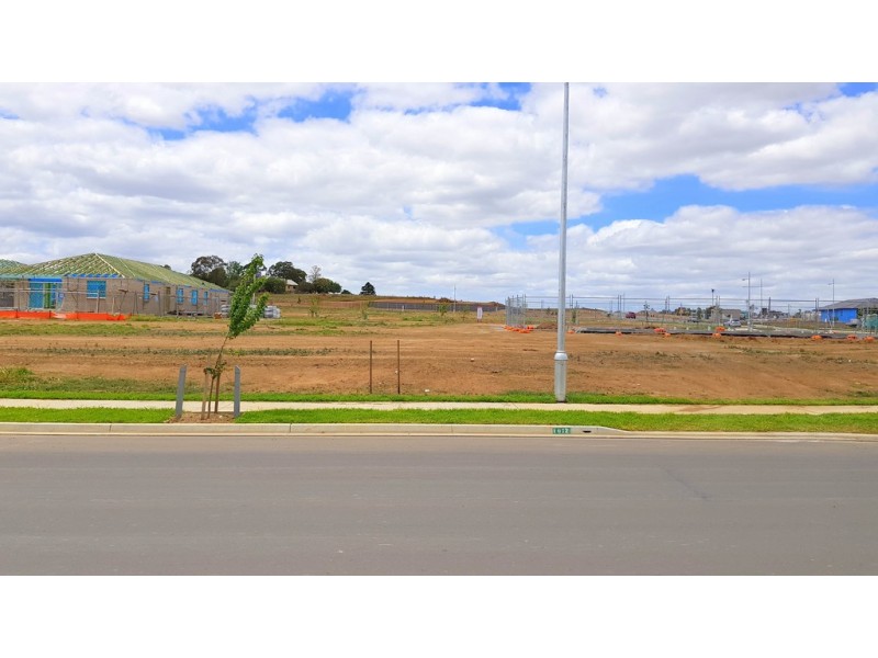 37 Banfield Drive, Oran Park NSW 2570