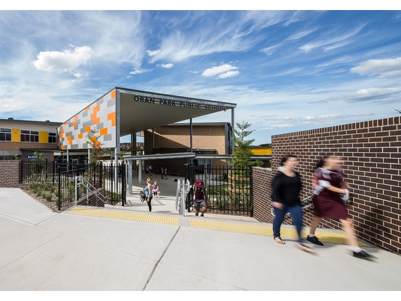 37 Banfield Drive, Oran Park NSW 2570