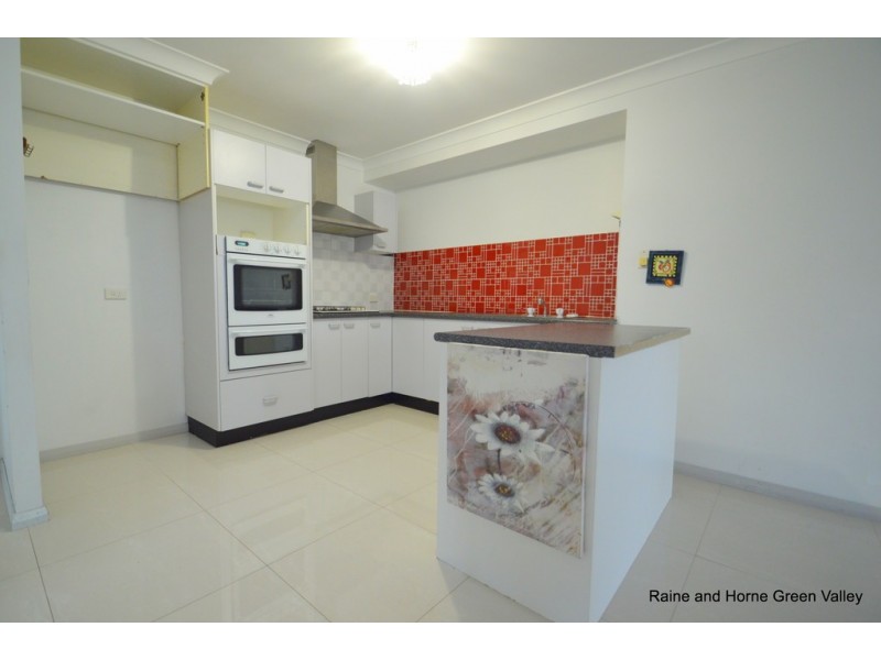 31 Aukane Street, Green Valley NSW 2168