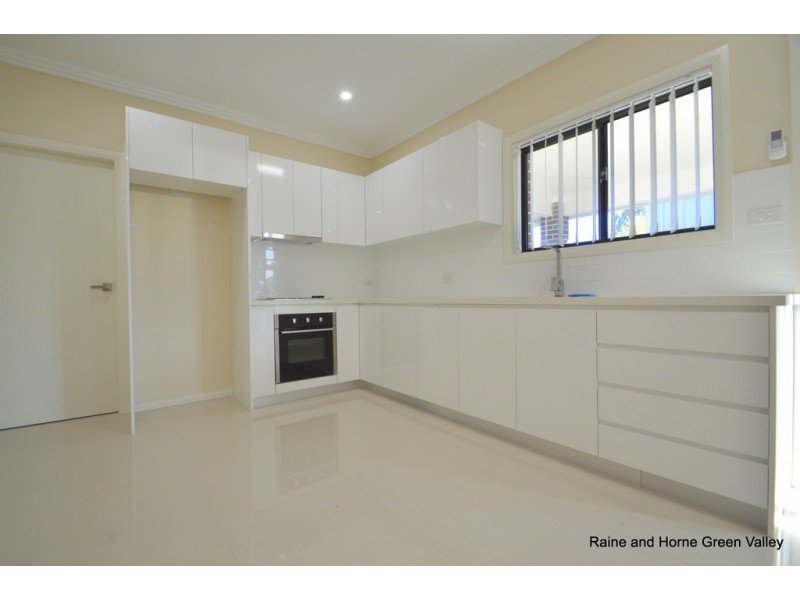 4A Twenty Seventh Avenue, West Hoxton NSW 2171