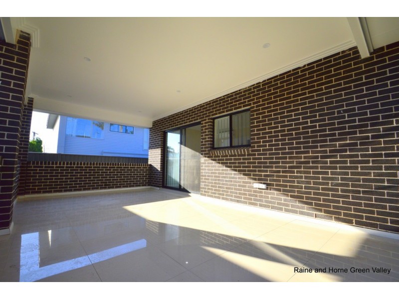 4A Twenty Seventh Avenue, West Hoxton NSW 2171