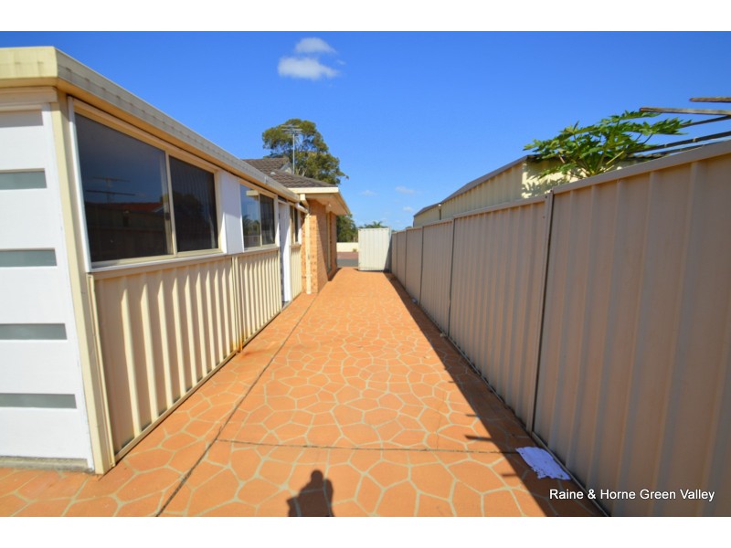 69C Starling Street, Green Valley NSW 2168