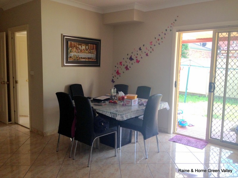 10/7 Altair Place, Hinchinbrook NSW 2168