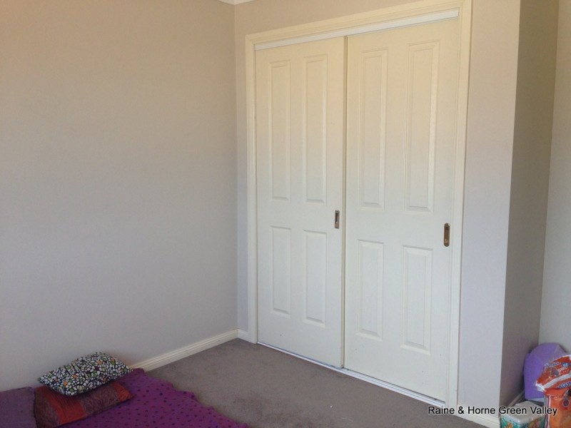 10/7 Altair Place, Hinchinbrook NSW 2168