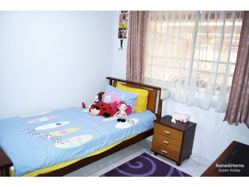 16 Ida Place, Cecil Hills NSW 2171