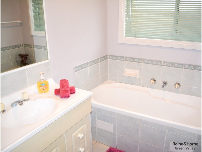 16 Ida Place, Cecil Hills NSW 2171