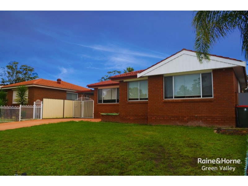 15 Pilliga Crescent, Bossley Park NSW 2176