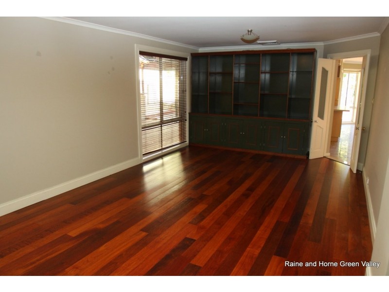 9 Joshua Moore Drive, Horningsea Park NSW 2171