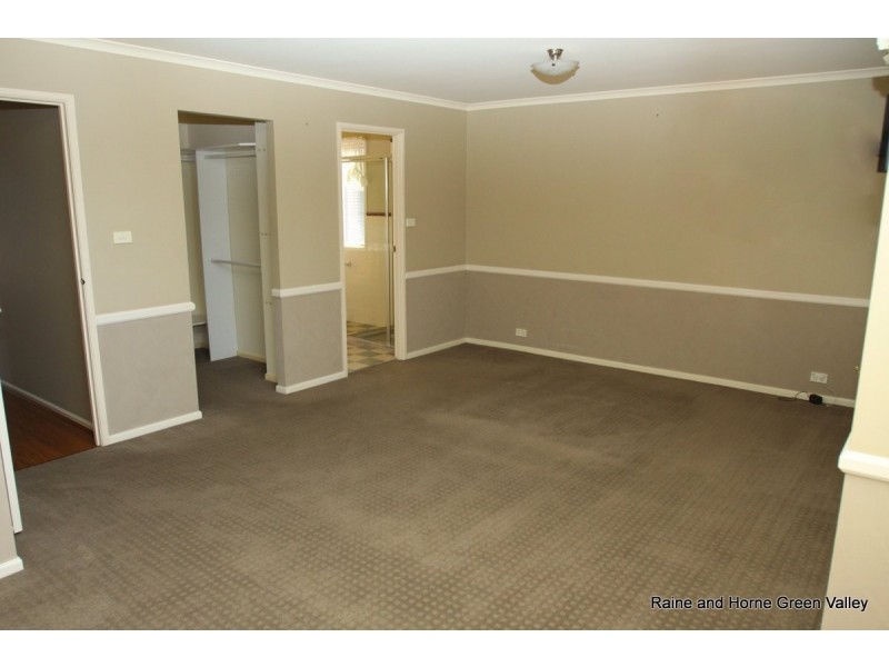 9 Joshua Moore Drive, Horningsea Park NSW 2171