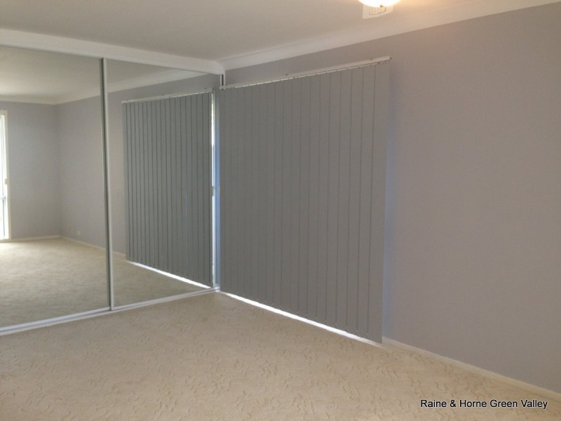 12 Ara Place, Hinchinbrook NSW 2168