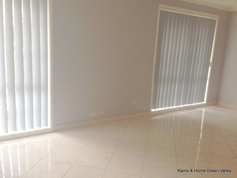 12 Ara Place, Hinchinbrook NSW 2168