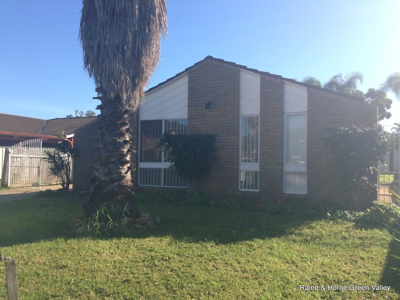 11 Prairie Vale Road, Bossley Park NSW 2176