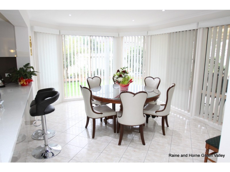 2 Lyon Place, Cecil Hills NSW 2171