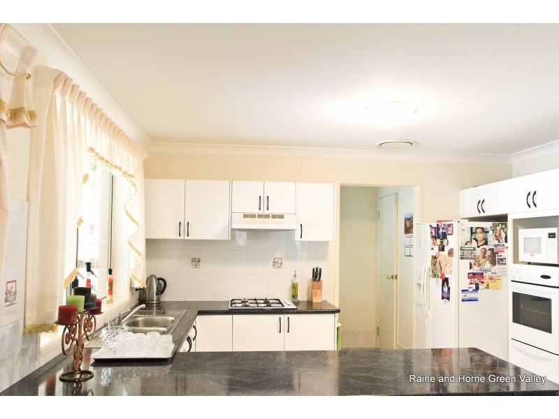 24 St Marys Street, West Hoxton NSW 2171