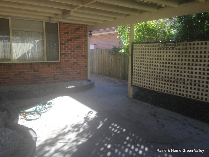 5 Brolga Crescent, Green Valley NSW 2168