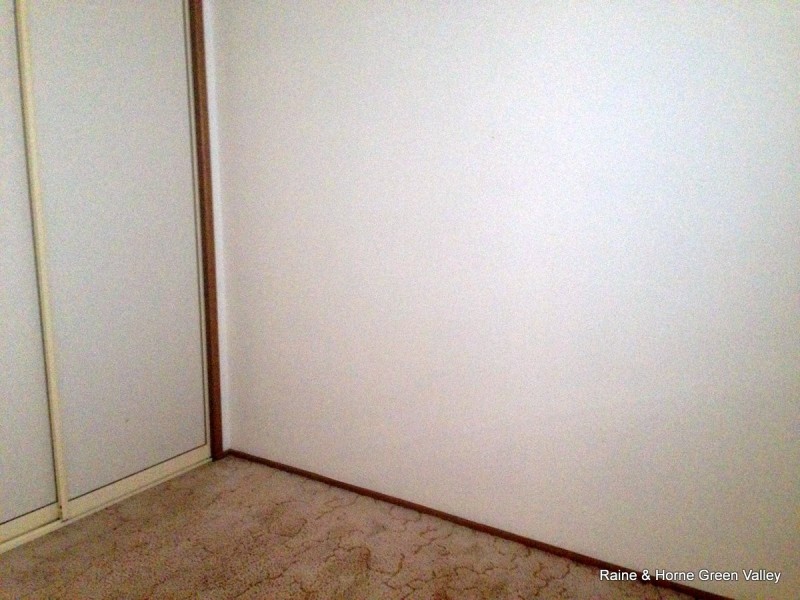 5 Brolga Crescent, Green Valley NSW 2168