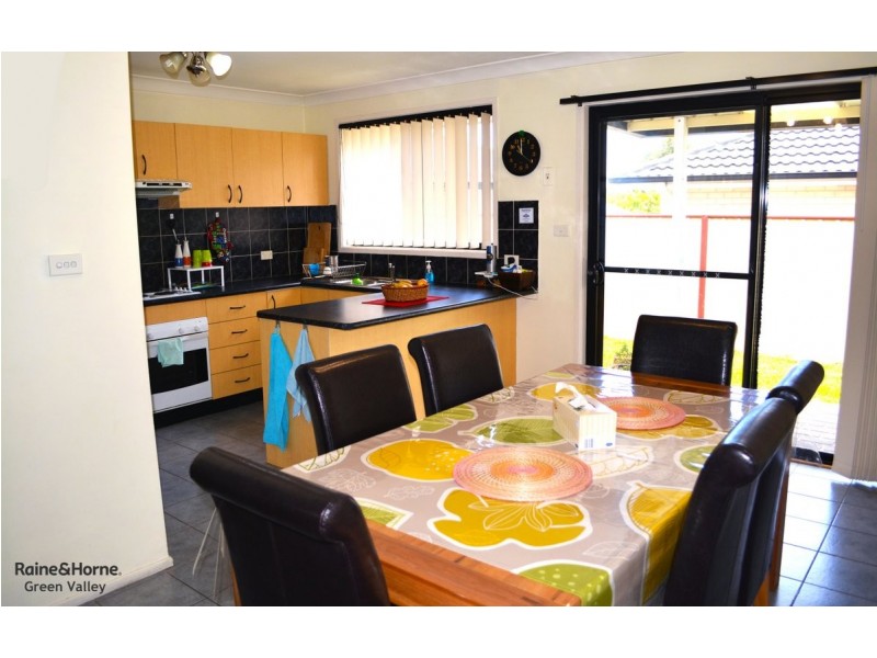 7 Macadamia Street, Prestons NSW 2170